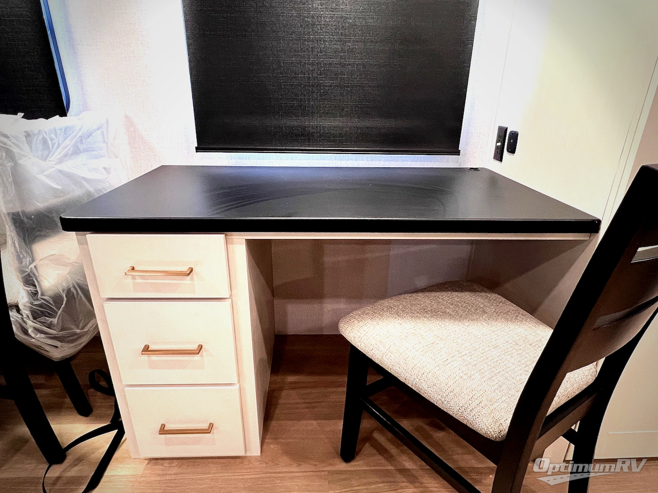 2026 East To West Tandara 388LR Photo 7