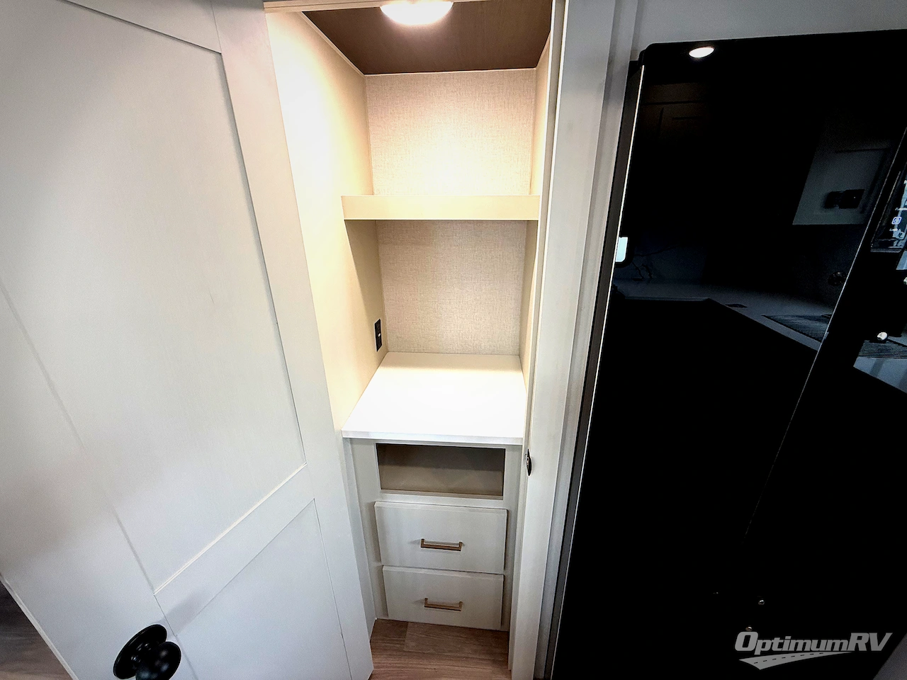 2026 East To West Tandara 388LR Photo 16