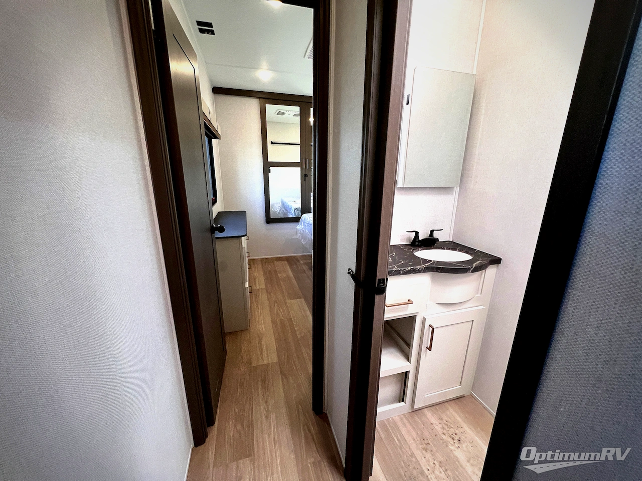 2026 East To West Tandara 390FL Photo 4