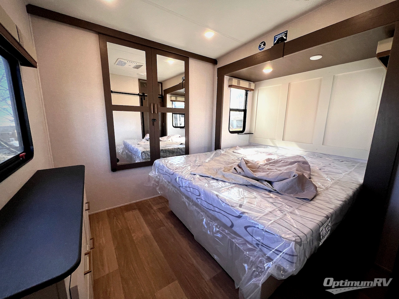 2026 East To West Tandara 390FL Photo 6