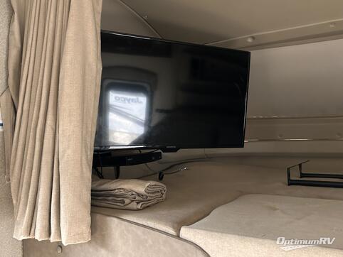 2020 Entegra Esteem 31F RV Photo 2