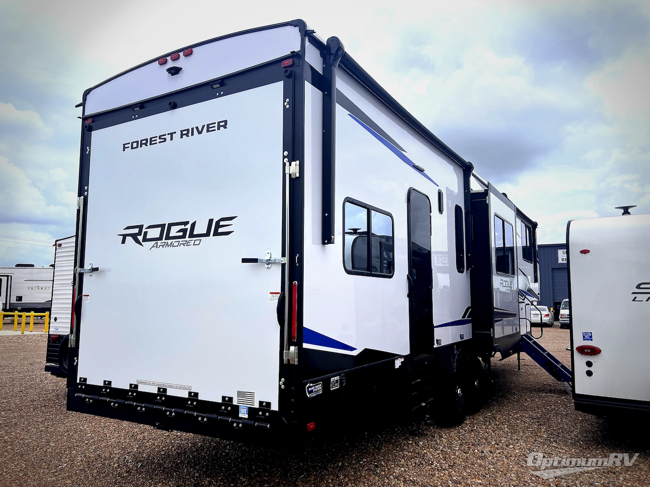 2026 Forest River Vengeance Rogue Armored 341GS11 Photo 1