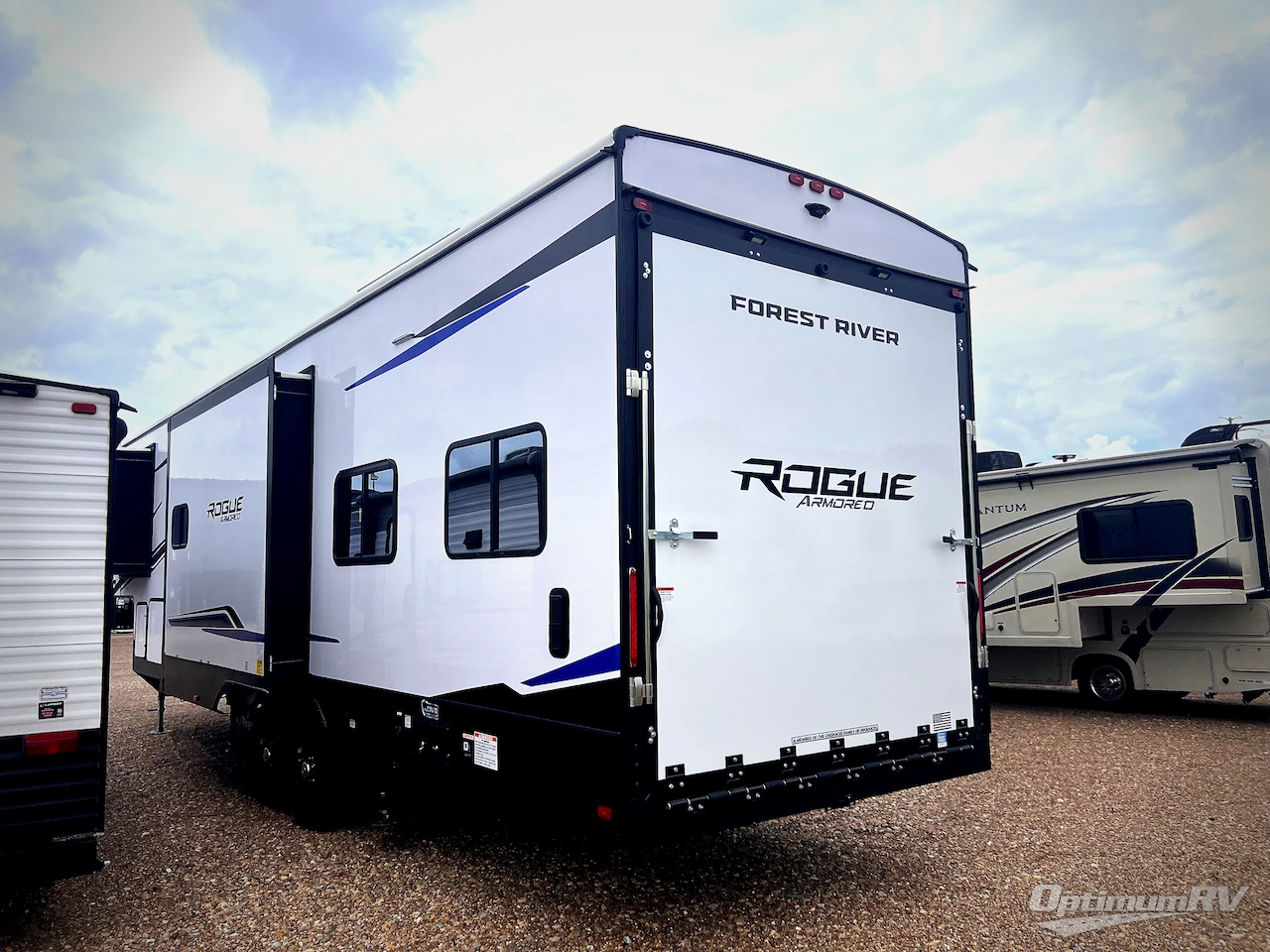 2026 Forest River Vengeance Rogue Armored 341GS11 Photo 2