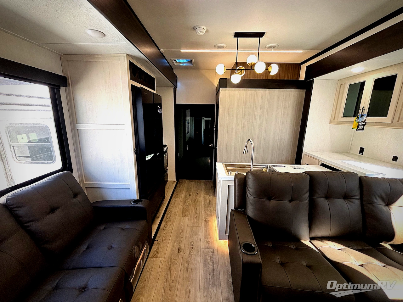 2026 Forest River Vengeance Rogue Armored 391T145 Photo 4