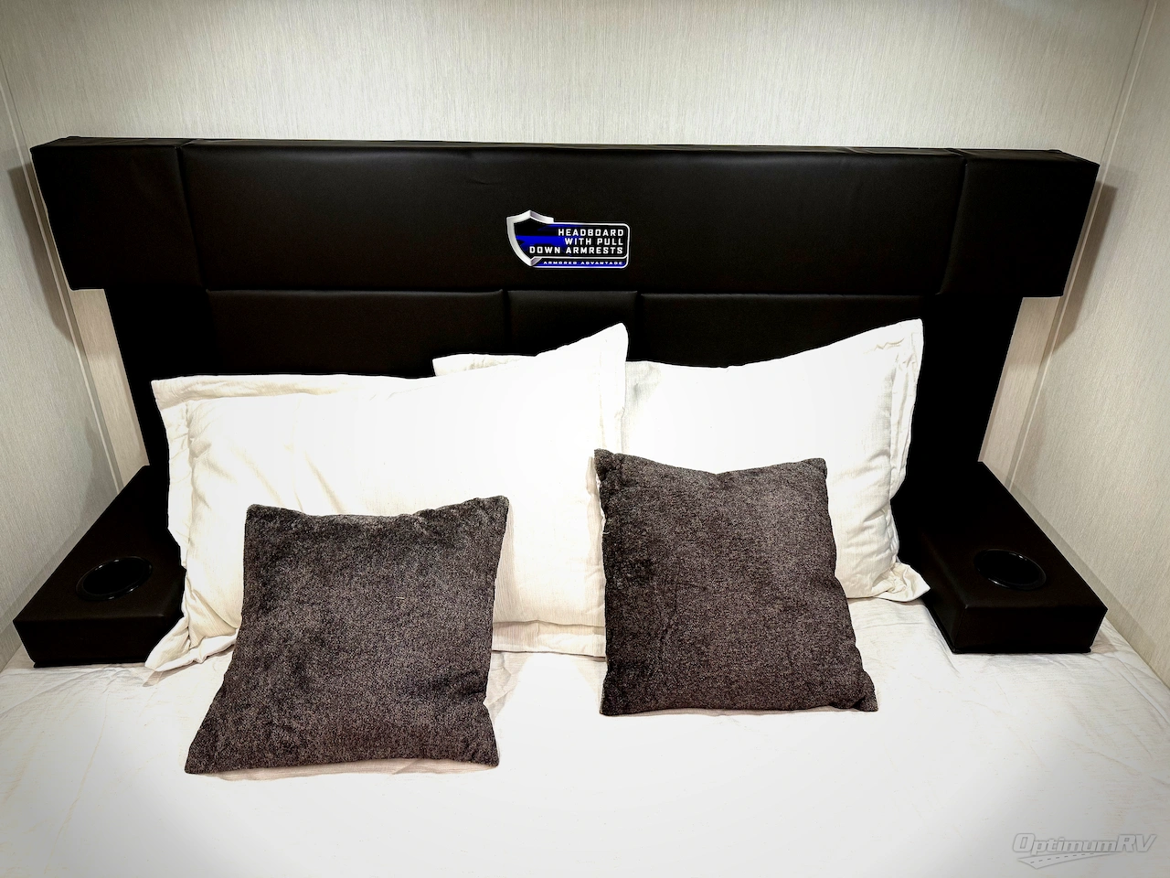 2026 Forest River Vengeance Rogue Armored 391T145 Photo 25