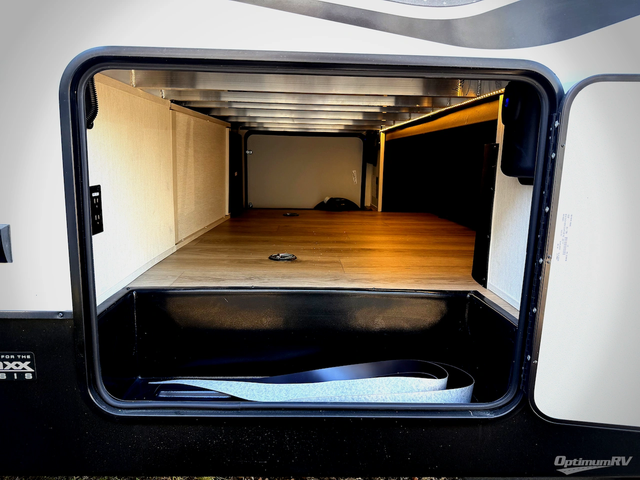 2026 Forest River Vengeance Rogue Armored 391T145 Photo 32