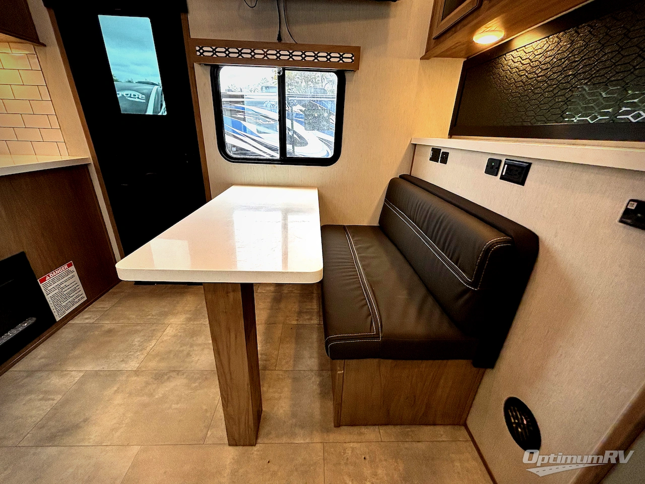 2023 Forest River Vengeance Rogue Armored VGF4007G2 Photo 17