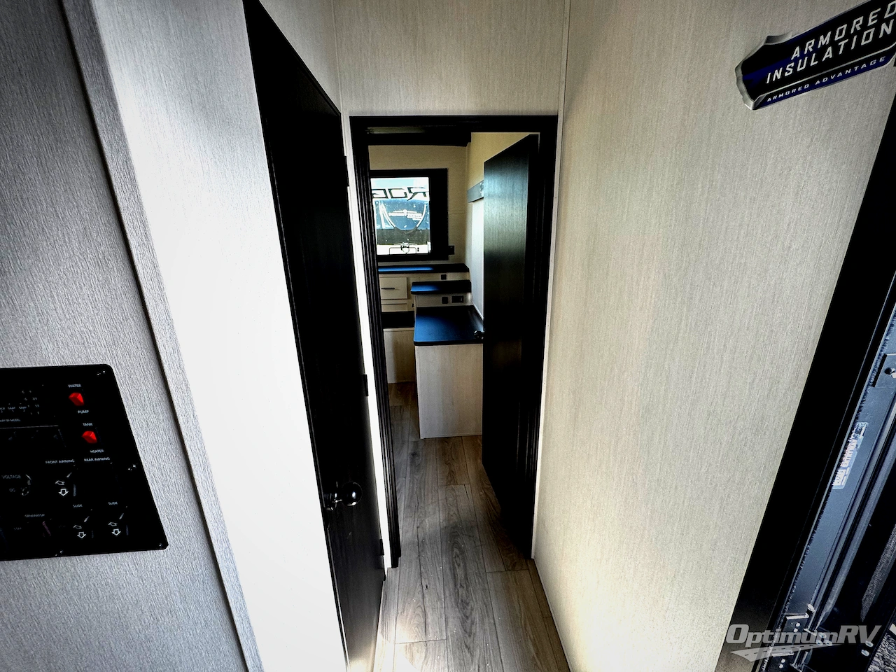 2026 Forest River Vengeance Rogue Armored 32L132 Photo 4