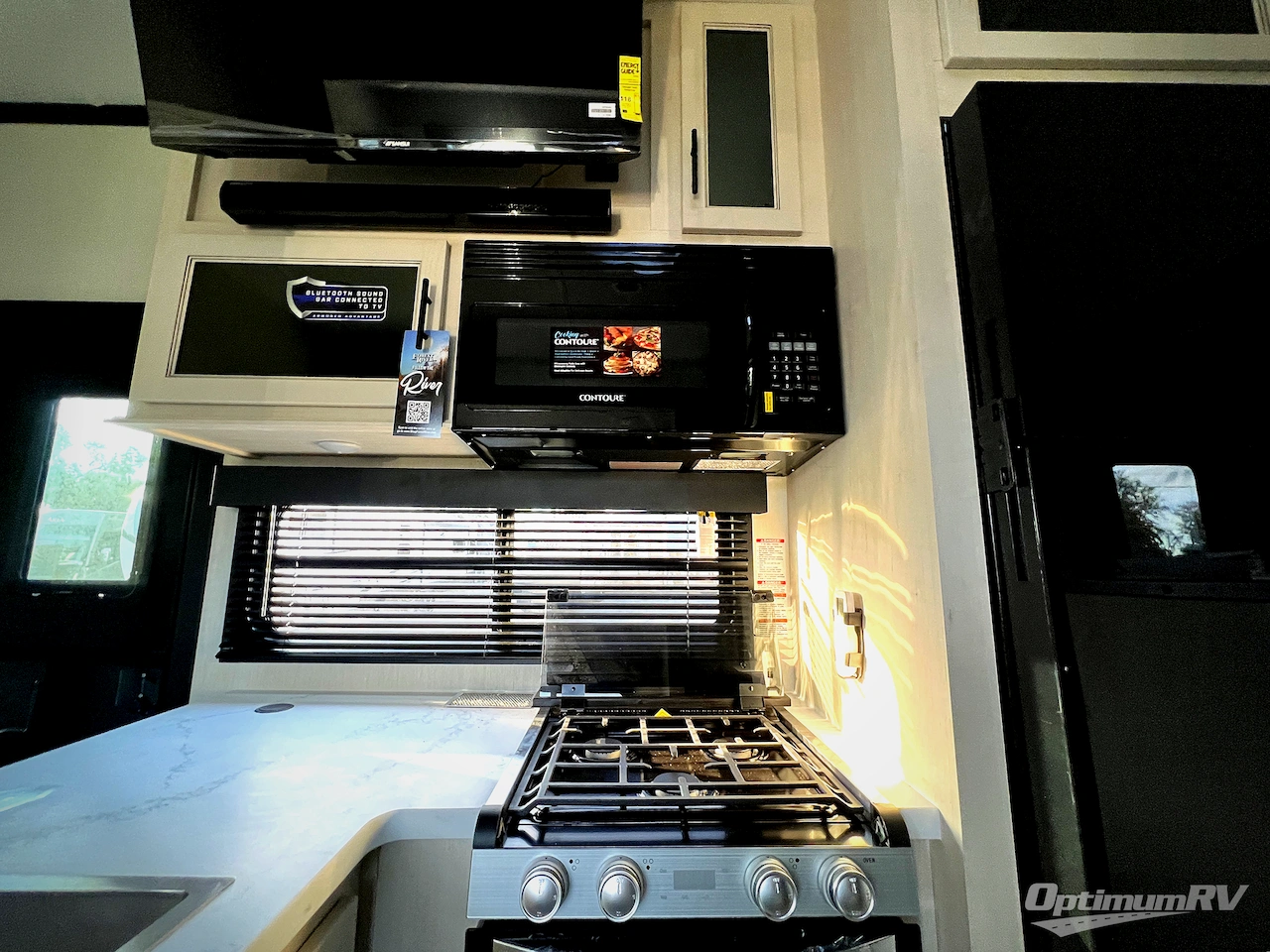 2026 Forest River Vengeance Rogue Armored 32L132 Photo 10