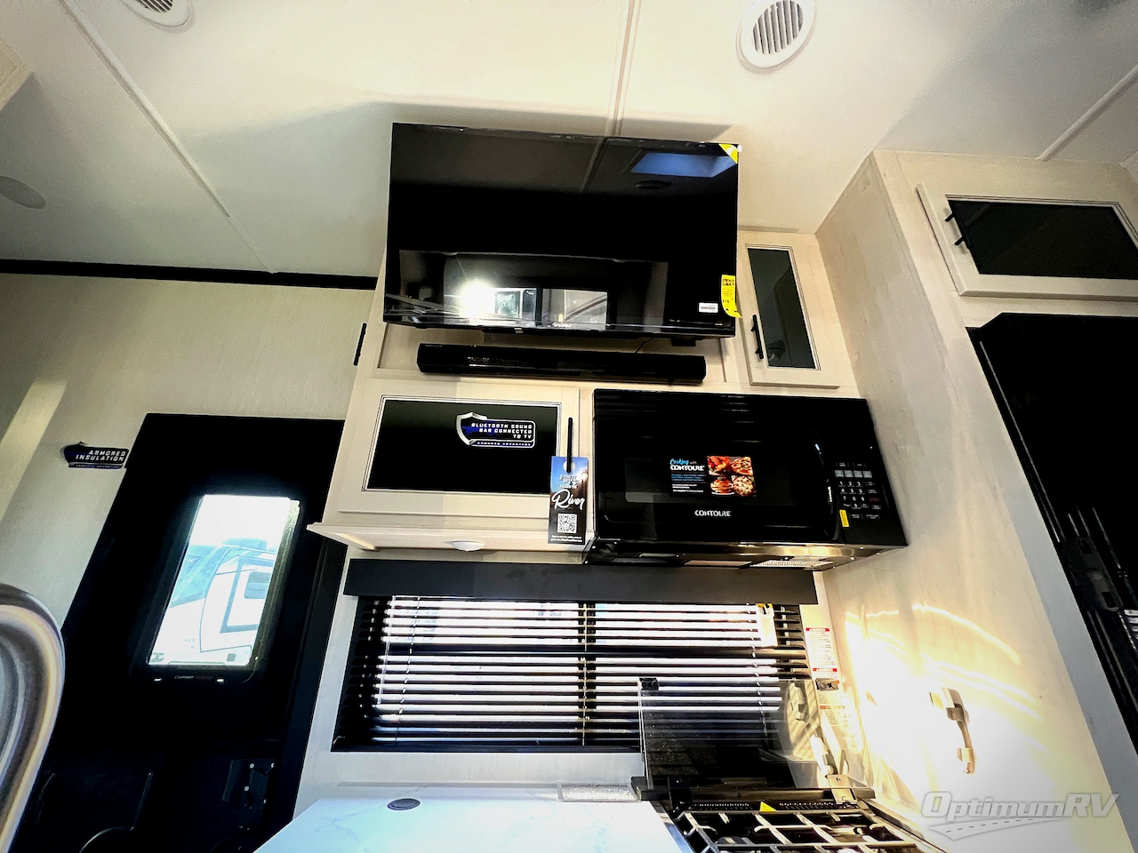 2026 Forest River Vengeance Rogue Armored 32L132 Photo 11