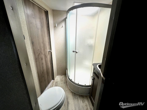 2020 Keystone Sprinter Campfire Edition 26RK RV Photo 4