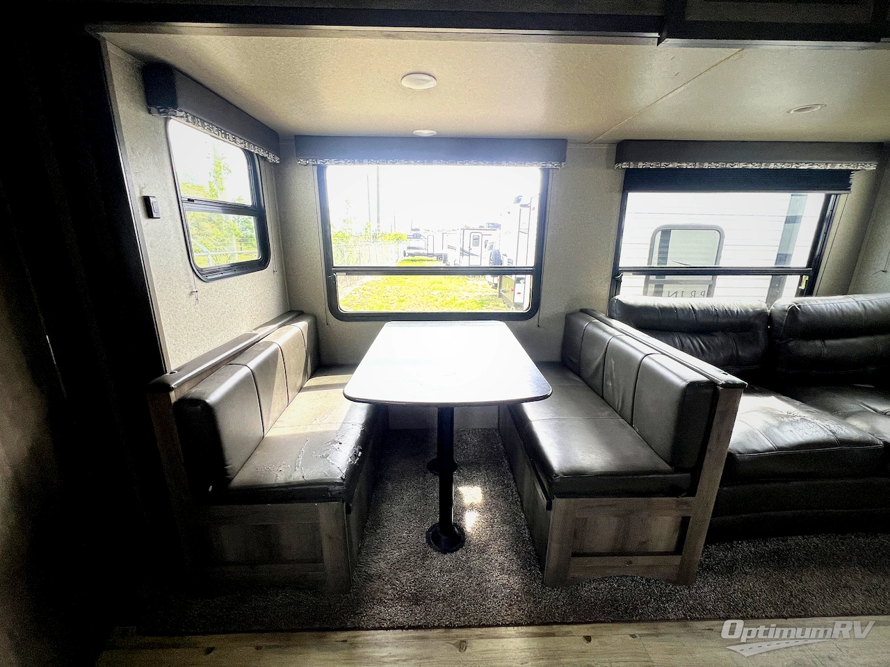 2020 Keystone Sprinter Campfire Edition 26RK Photo 7