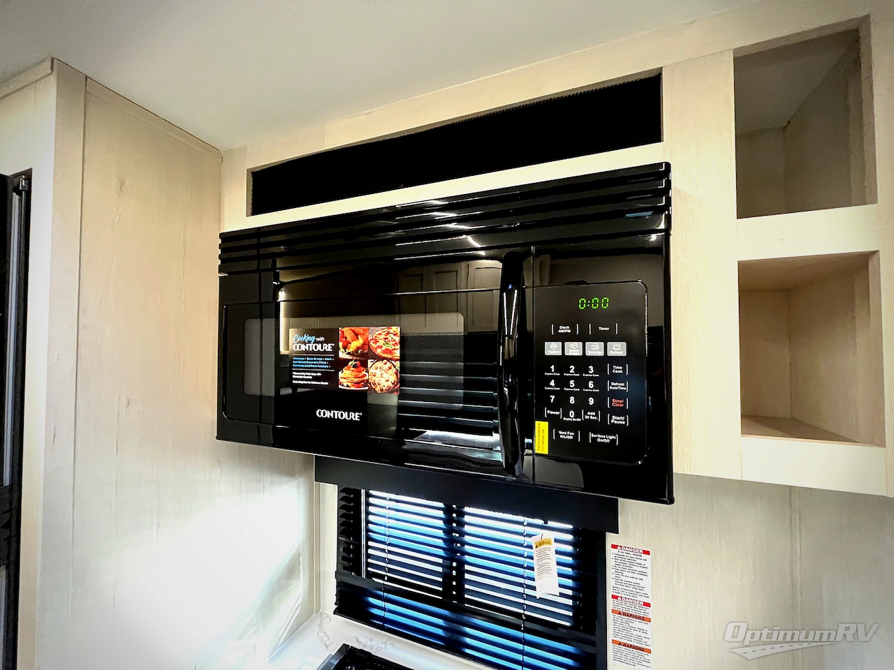 2026 Forest River Vengeance Rogue Armored 26L140 Photo 13