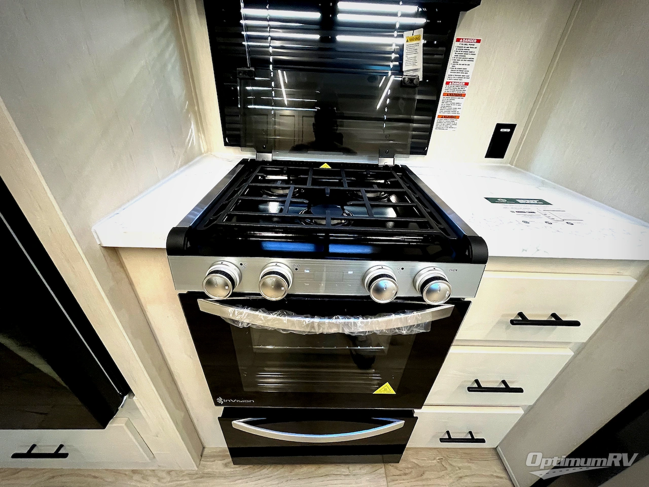 2026 Forest River Vengeance Rogue Armored 26L140 Photo 14