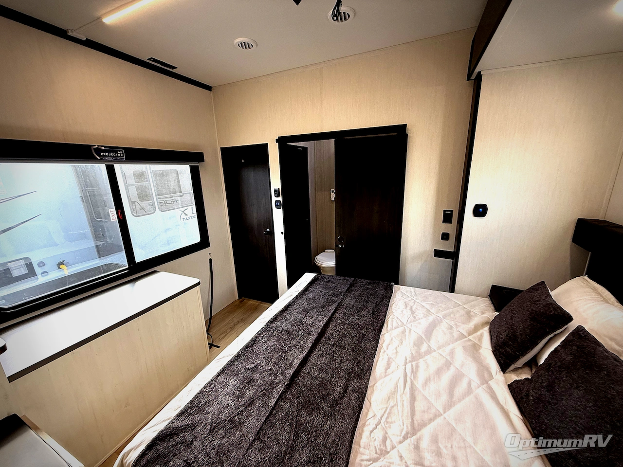 2026 Forest River Vengeance Rogue Armored 25L141 Photo 15