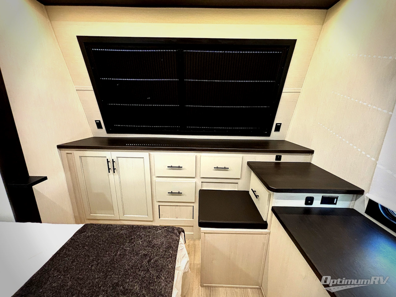 2026 Forest River Vengeance Rogue Armored 25L141 Photo 10