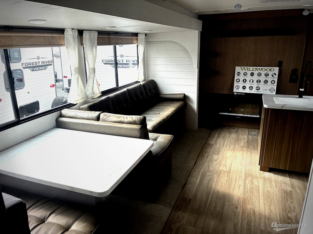 2026 Forest River Wildwood 31KQBTS Photo 13