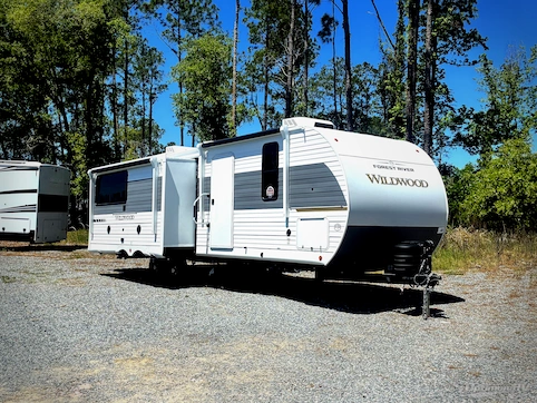 New 2026 Forest River Wildwood X-Lite 270ZEN Featured Photo