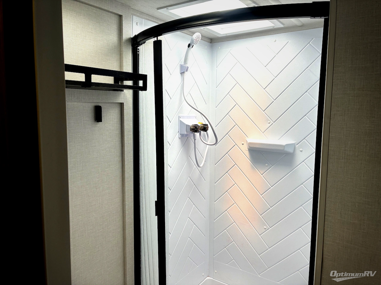 2026 Forest River Wildwood X-Lite 270ZEN Photo 11