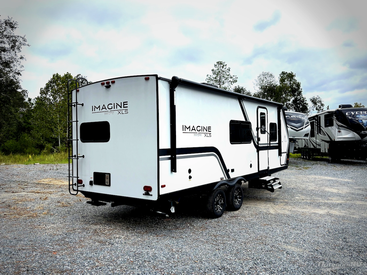 2026 Grand Design Imagine XLS 22MLE Photo 2
