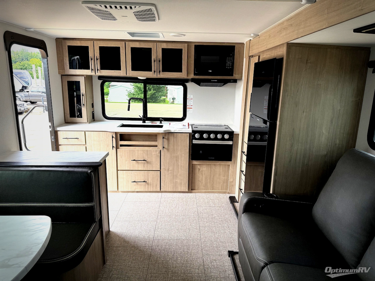 2026 Grand Design Imagine XLS 23LDE Photo 6