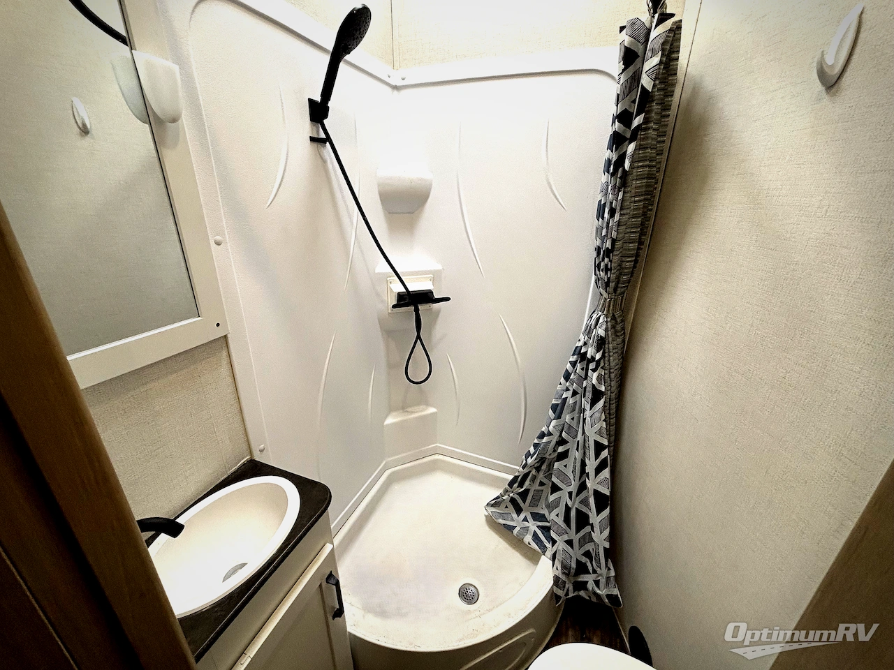 2022 Keystone Carbon 398 Photo 18