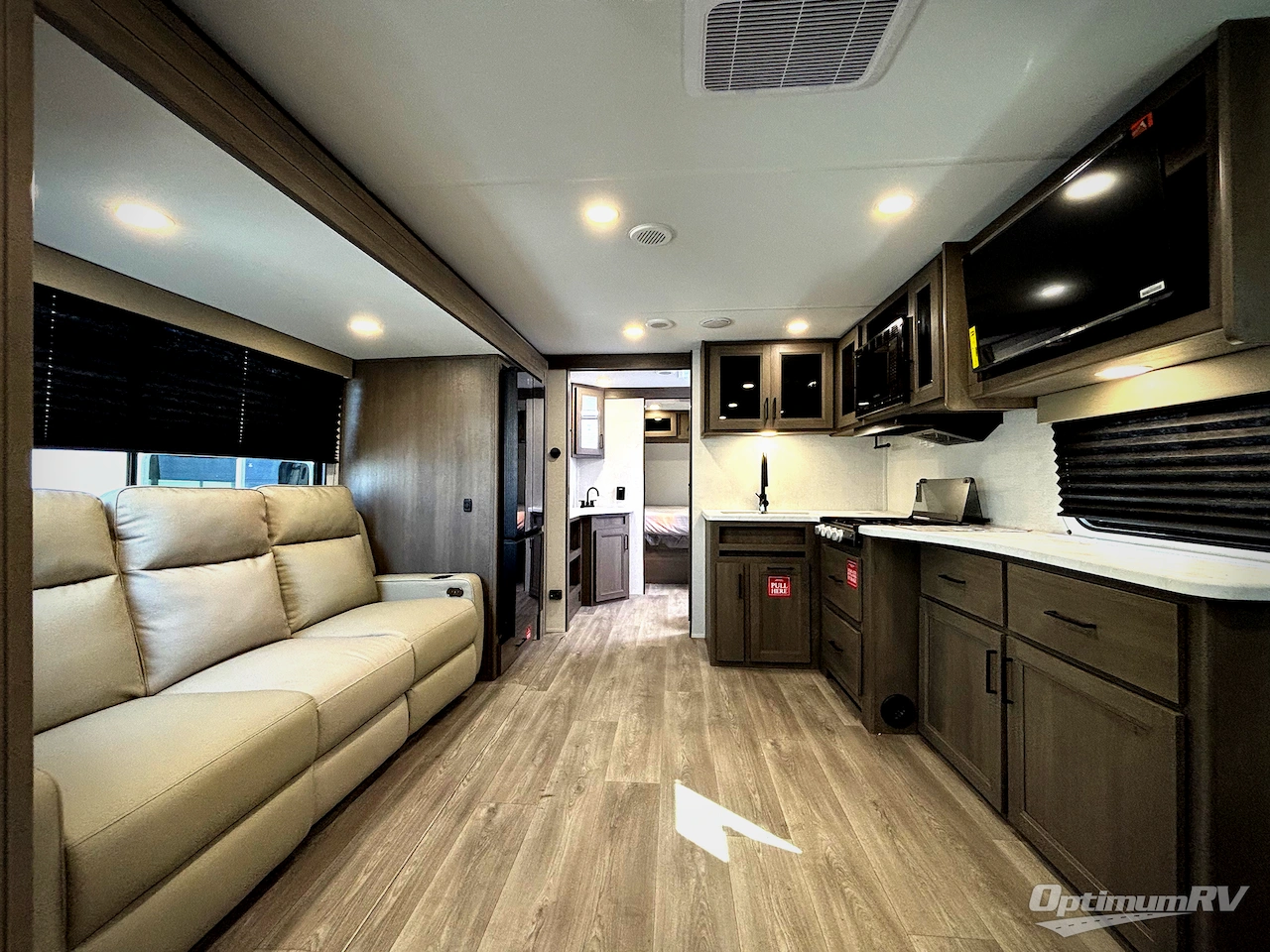 2026 Grand Design Transcend 265BHT Photo 8