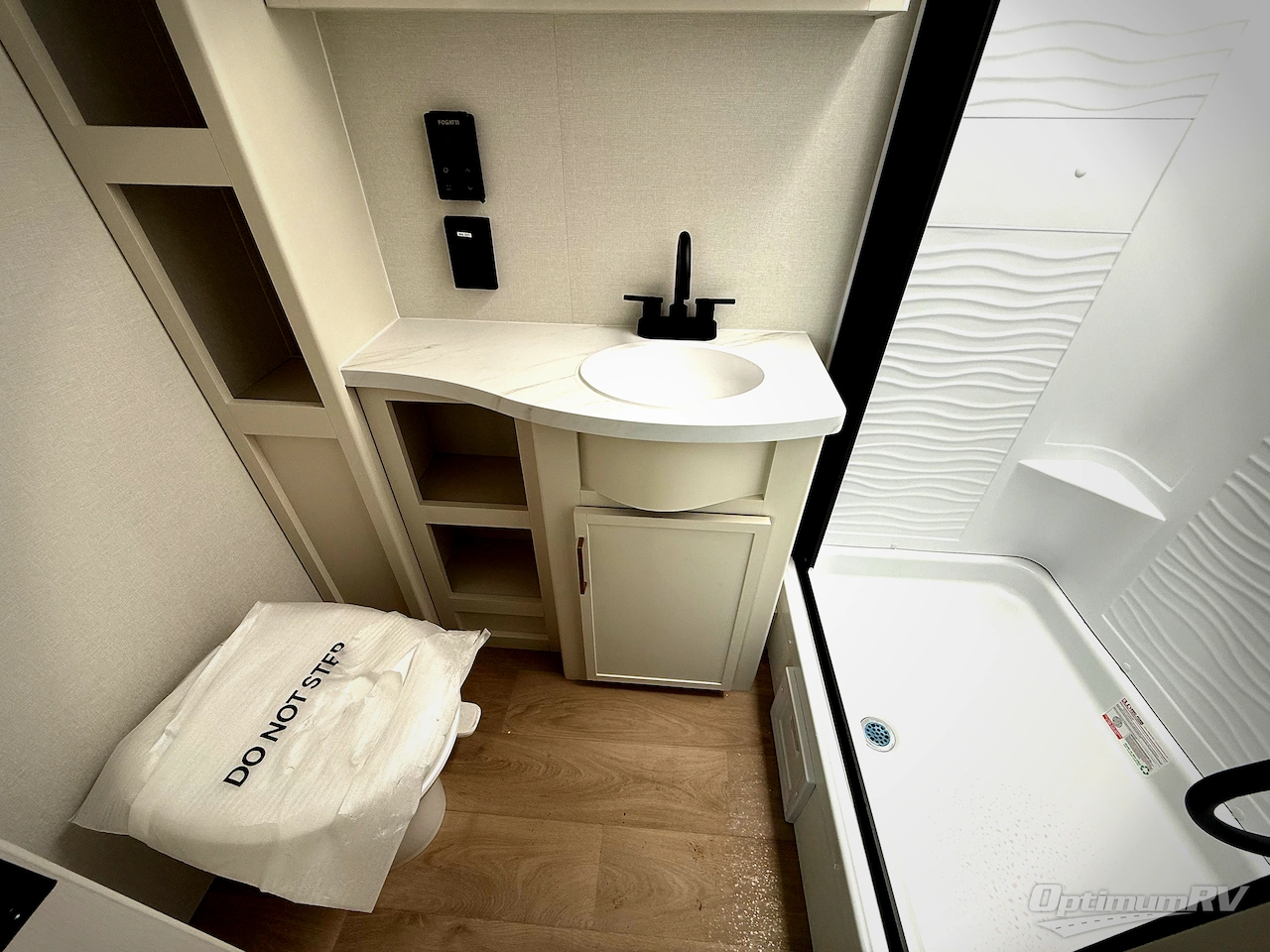 2026 Grand Design Transcend 335BHT Photo 18