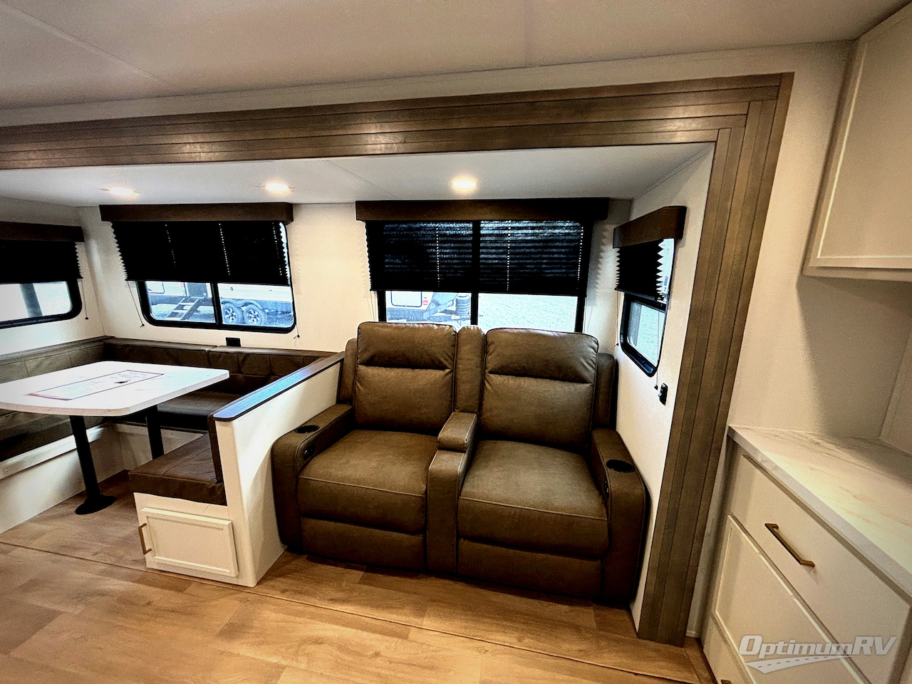 2026 Grand Design Transcend 335BHT Photo 6