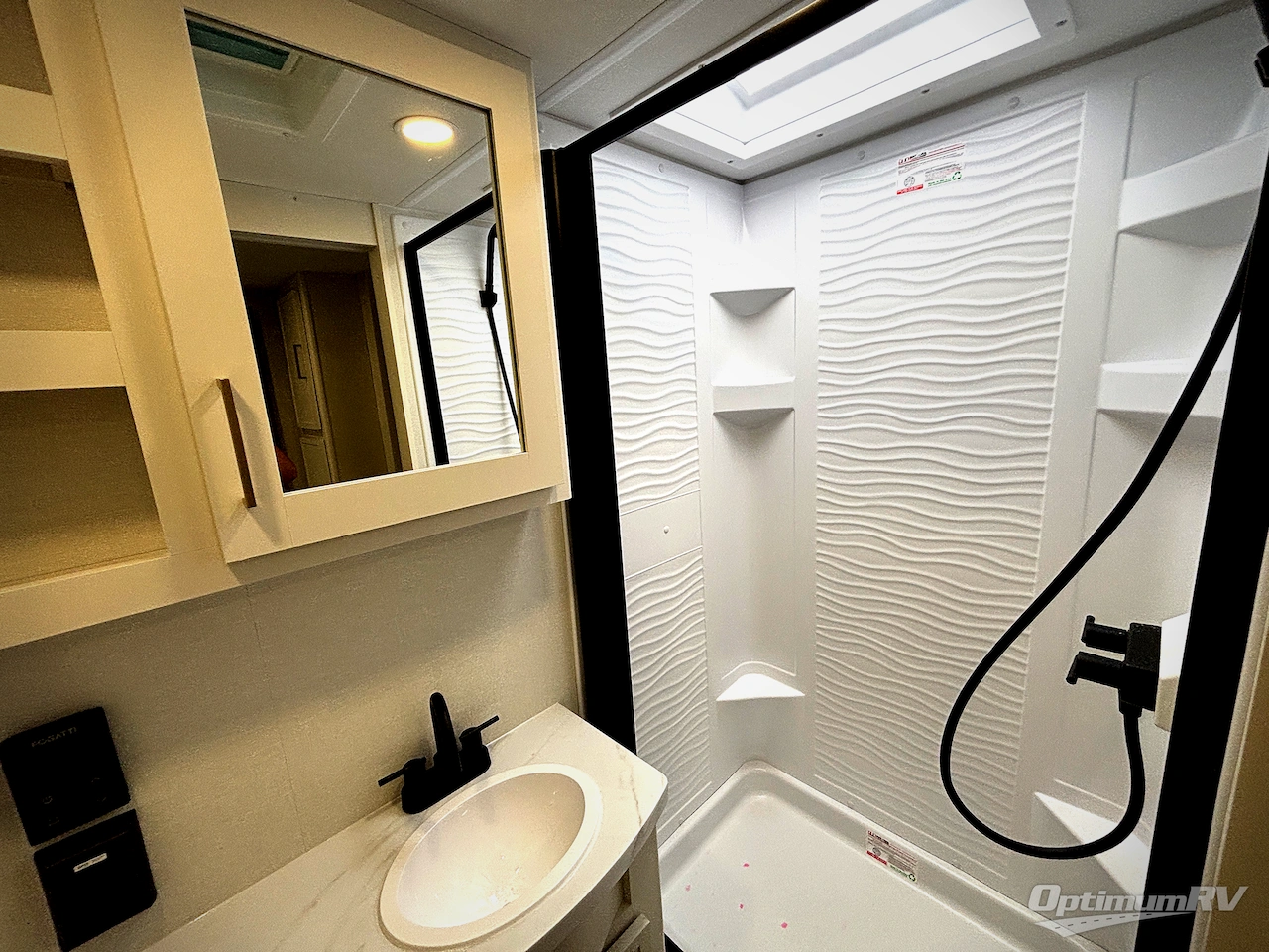 2026 Grand Design Transcend 335BHT Photo 13