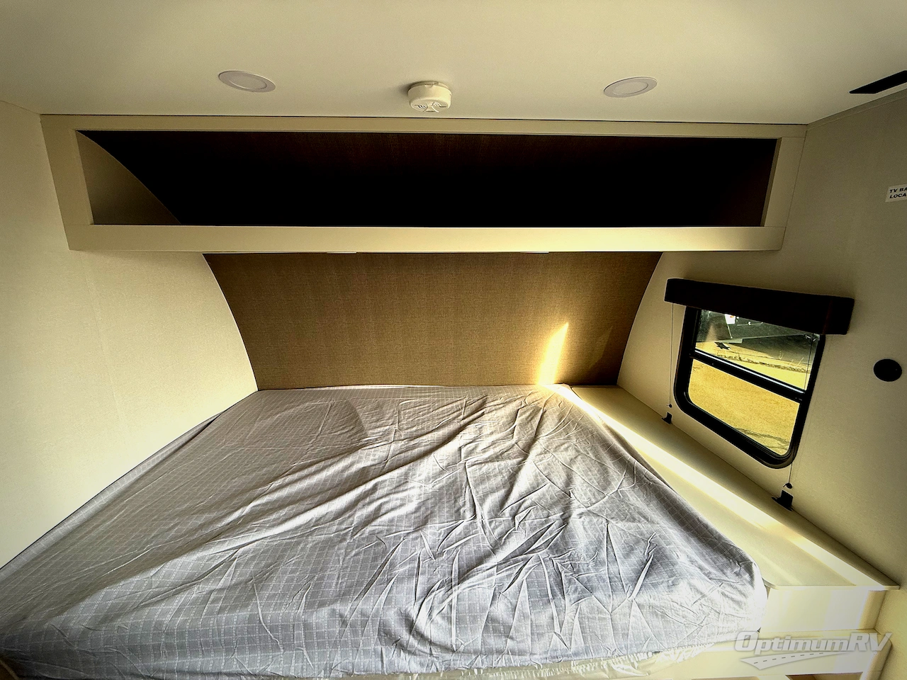 2026 Grand Design Transcend One 151BH Photo 9