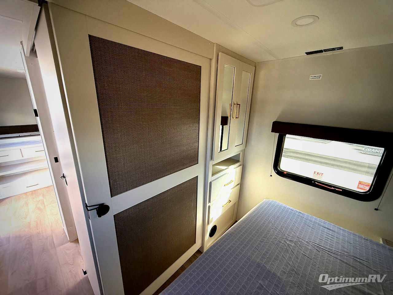 2026 Grand Design Transcend 295QBT Photo 13