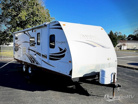 Used 2014 Keystone Passport 2650BH Grand Touring Featured Photo
