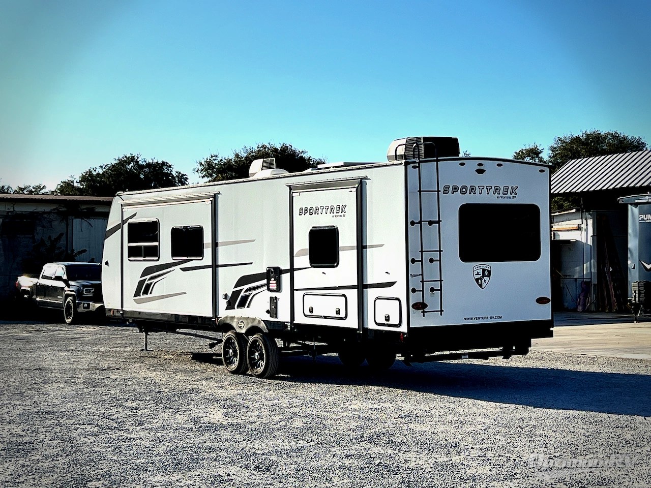 2025 Venture SportTrek ST302VFK Photo 3