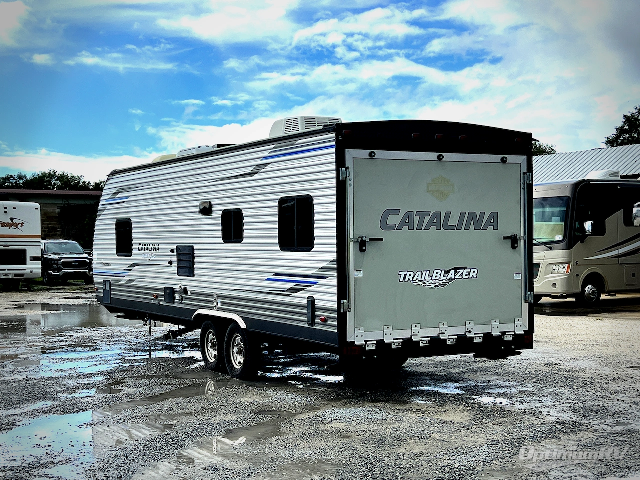 2019 Coachmen Catalina Trail Blazer 26TH Photo 3