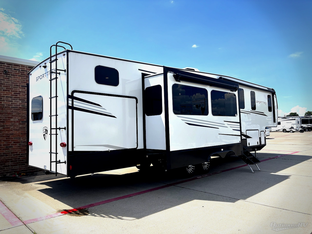 2027 Venture SportTrek Touring Edition STTF354VBH Photo 2