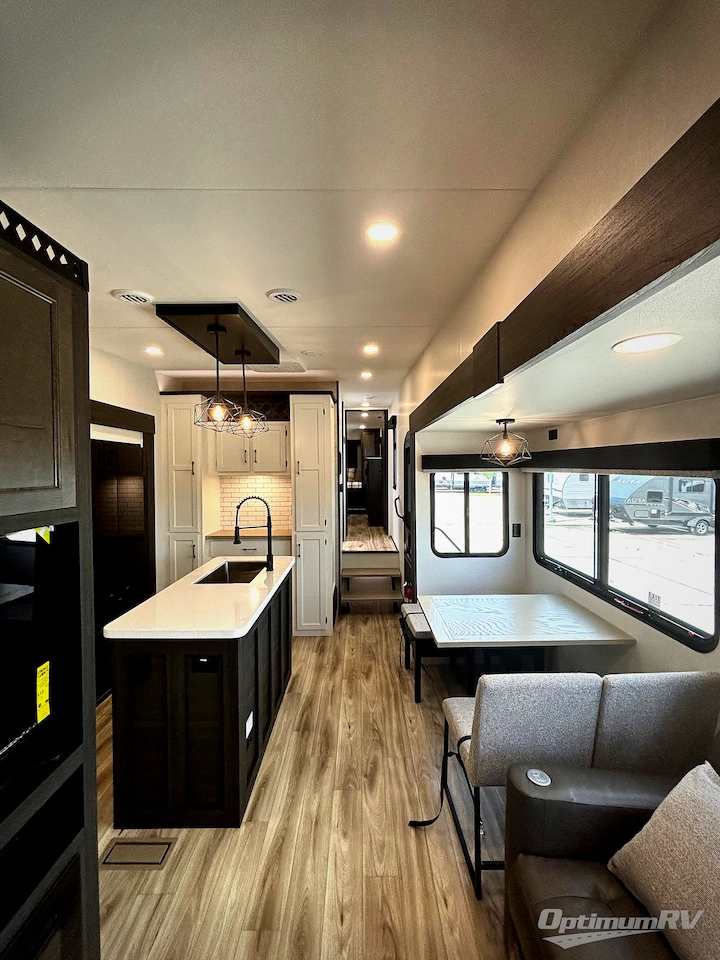 2027 Venture SportTrek Touring Edition STTF354VBH Photo 7