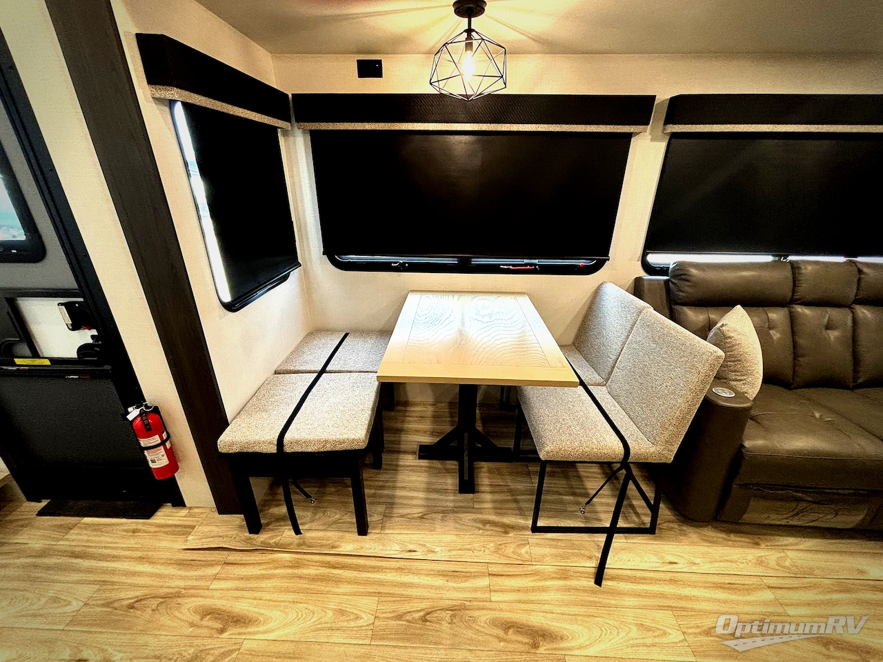 2027 Venture SportTrek Touring Edition STTF354VBH Photo 14