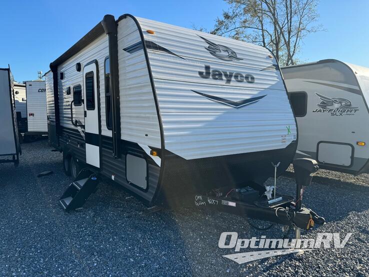 2022 Jayco Jay Flight SLX 8 224BH RV Photo 1