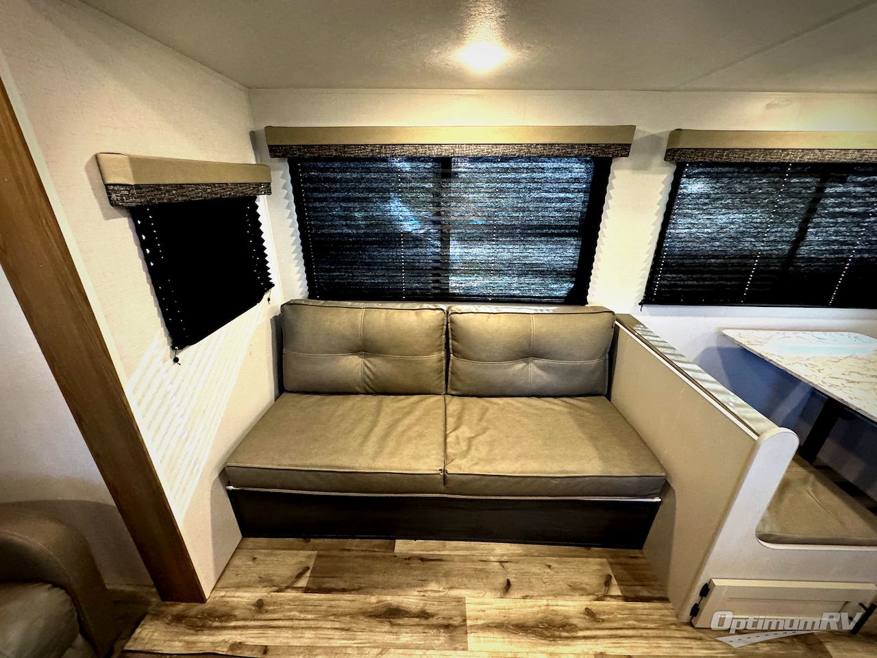 2025 Dutchmen Aspen Trail LE 26RL Photo 13