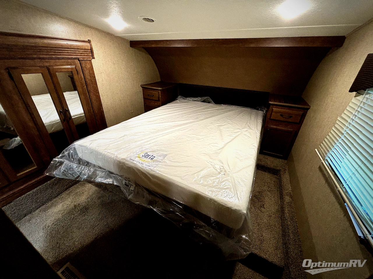 2017 Starcraft Solstice Super Lite 27RLS Photo 8