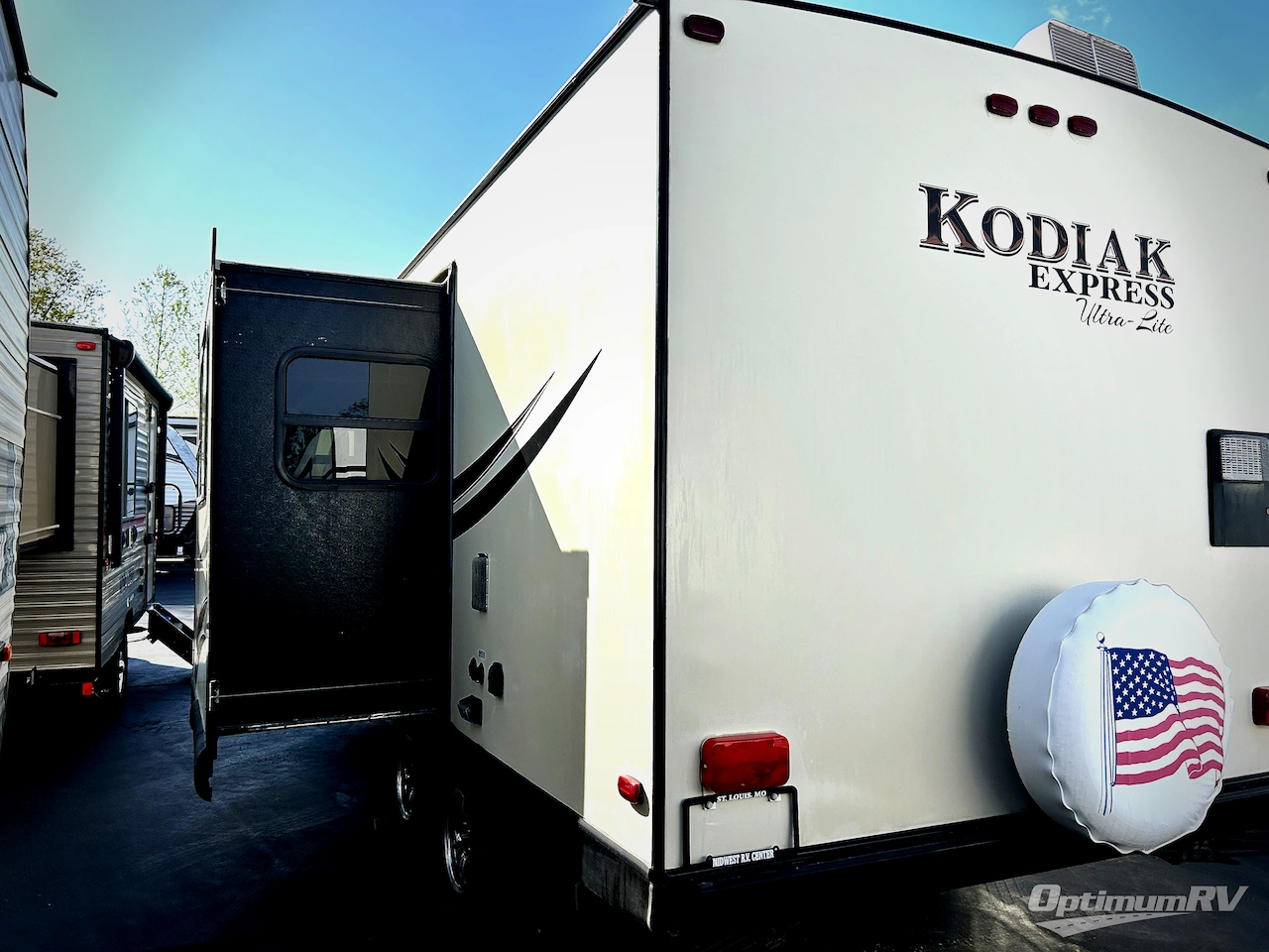 2015 Dutchmen Kodiak 223RBSL Express Photo 3