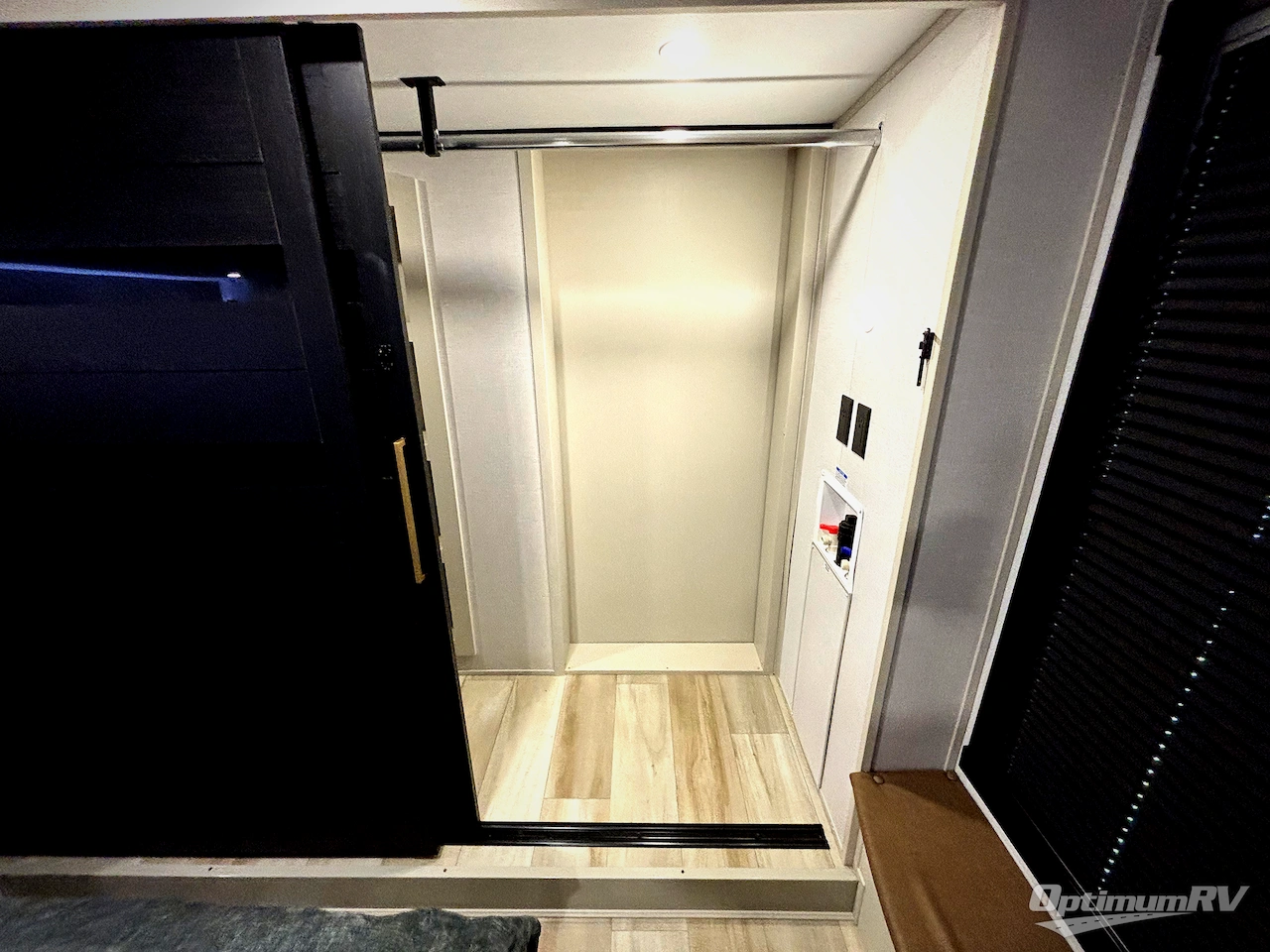 2026 Forest River Salem Hemisphere 321DRL Photo 11