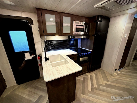 2022 Forest River Wildwood X-Lite 28VBXL RV Photo 3