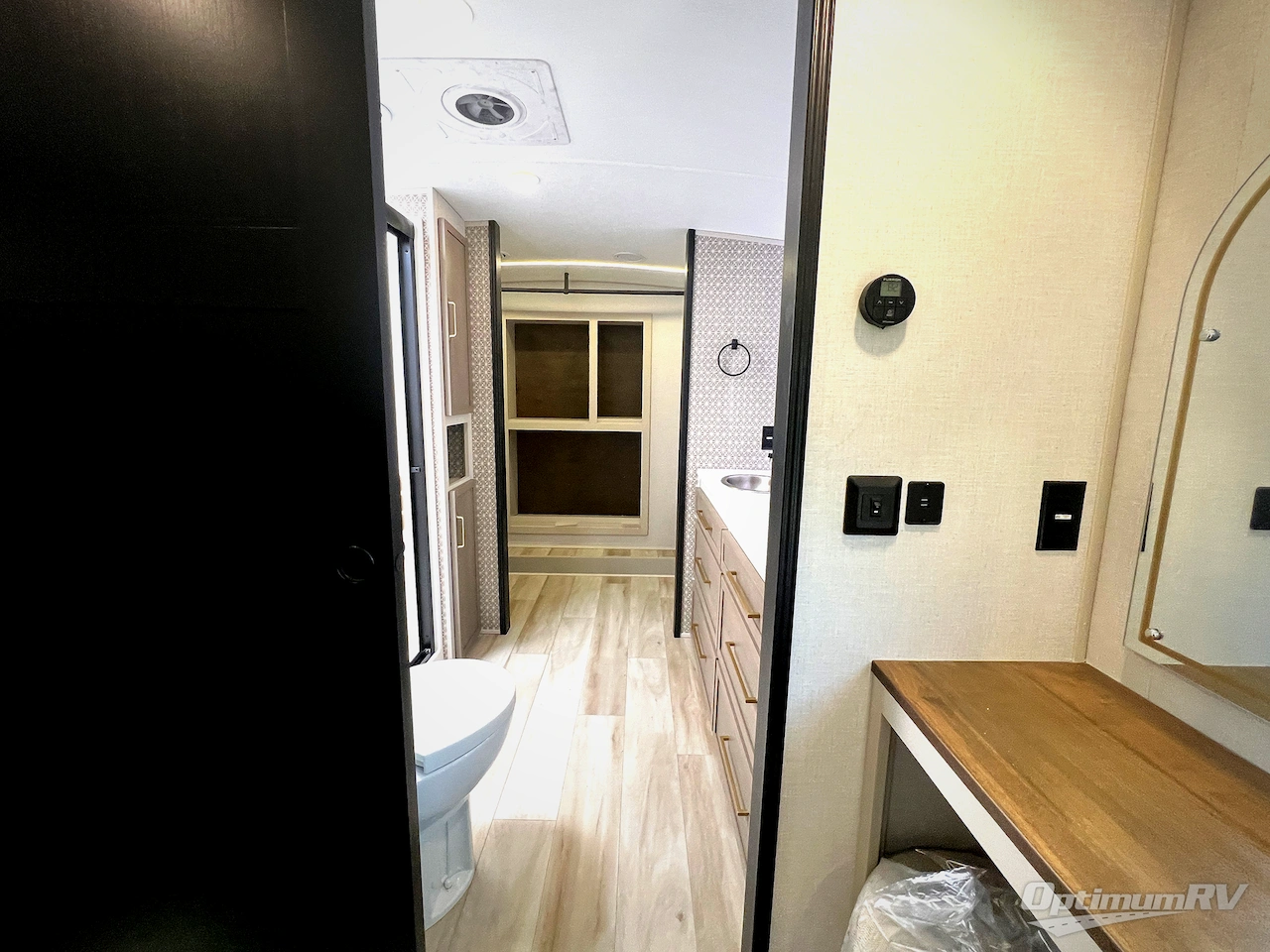 2026 Forest River Salem Hemisphere 380WDR Photo 20