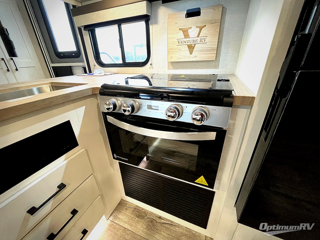 2025 Venture Sienna SA281VQB Photo 15