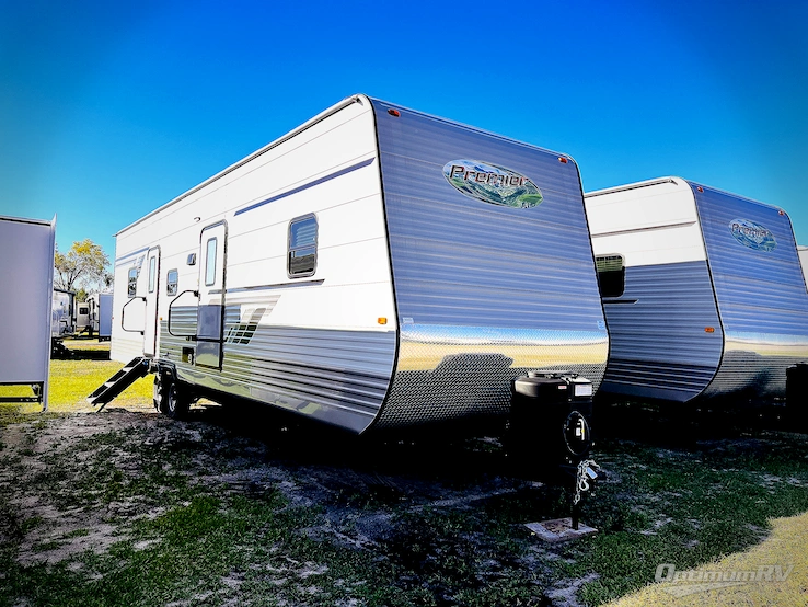 2025 HL Enterprise Hy-Line 38 Premier RV Photo 1