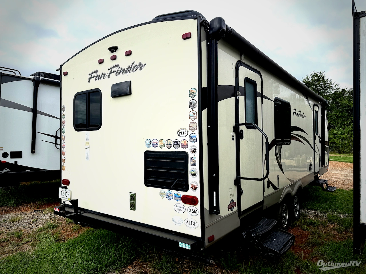 2015 Cruiser Fun Finder F-241LRK Photo 2