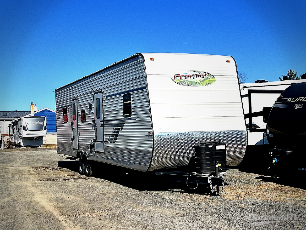 2025 HL Enterprise Hy-Line 38 Premier Photo 1