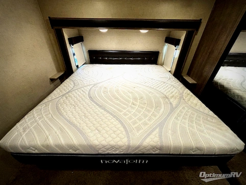 2017 KZ Durango Gold G381REF RV Photo 2